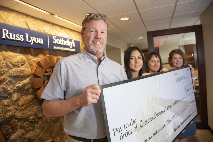 Russ_Lyon_scholarship